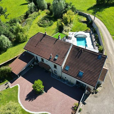 Comberjon Domaine Le Puits Du Moulin Bed & Breakfast エクステリア 写真