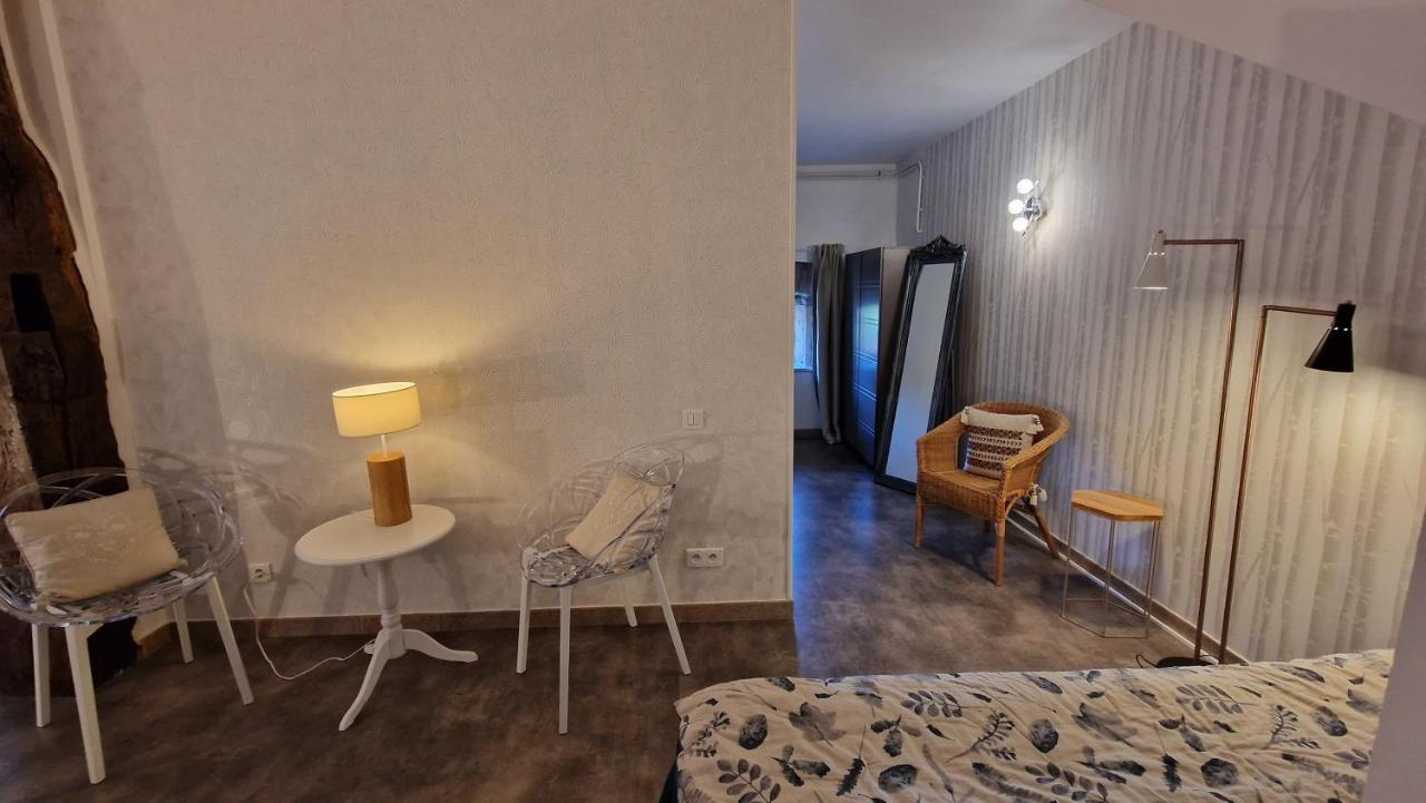 Comberjon Domaine Le Puits Du Moulin Bed & Breakfast エクステリア 写真