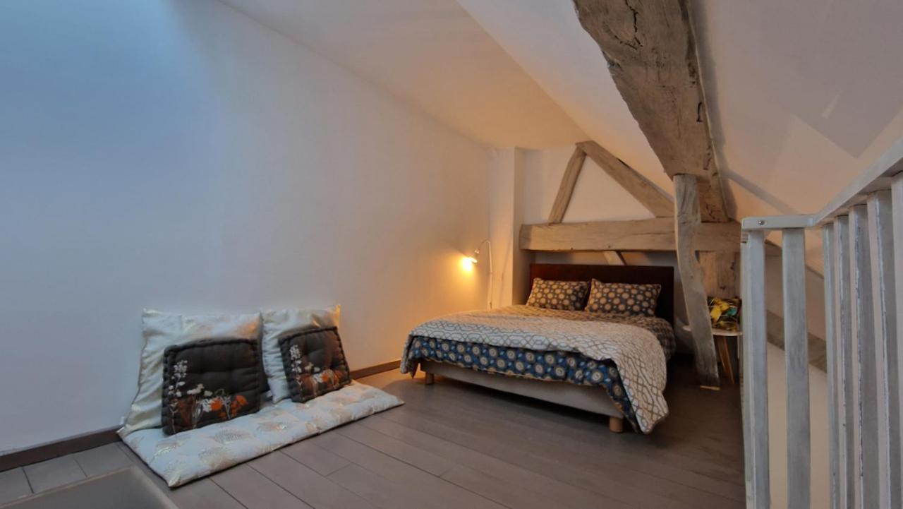 Comberjon Domaine Le Puits Du Moulin Bed & Breakfast エクステリア 写真