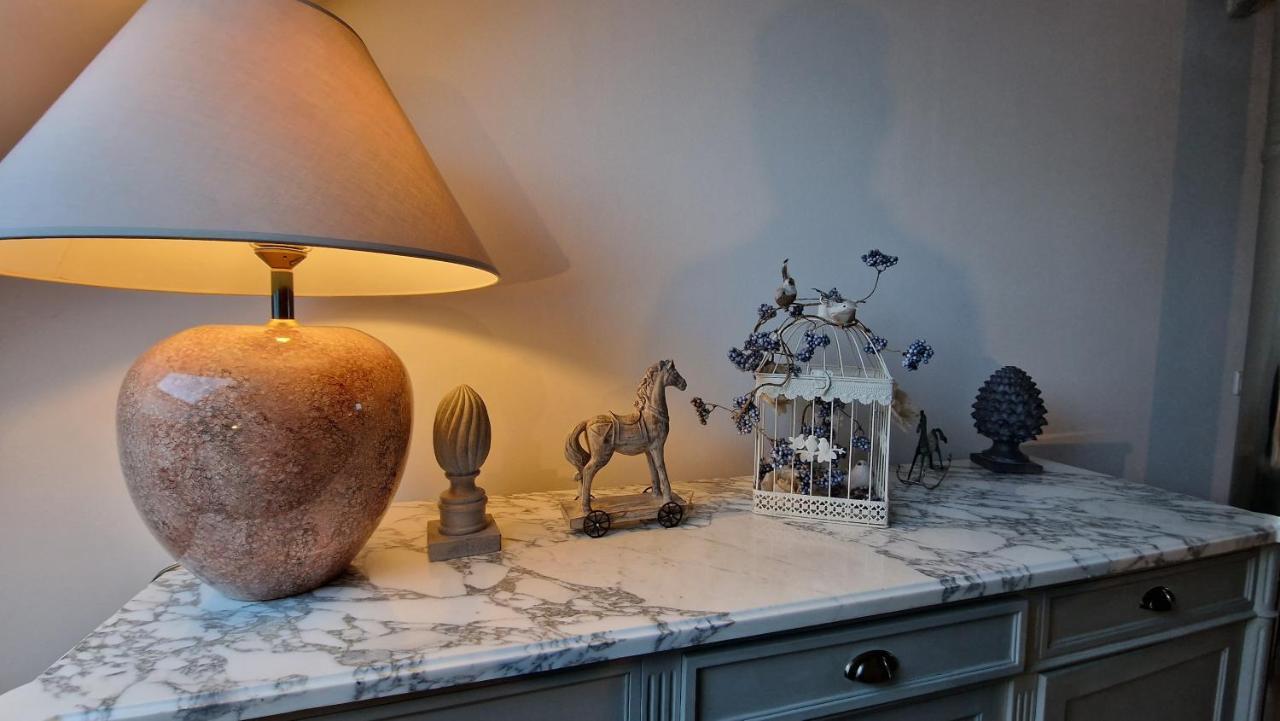 Comberjon Domaine Le Puits Du Moulin Bed & Breakfast エクステリア 写真