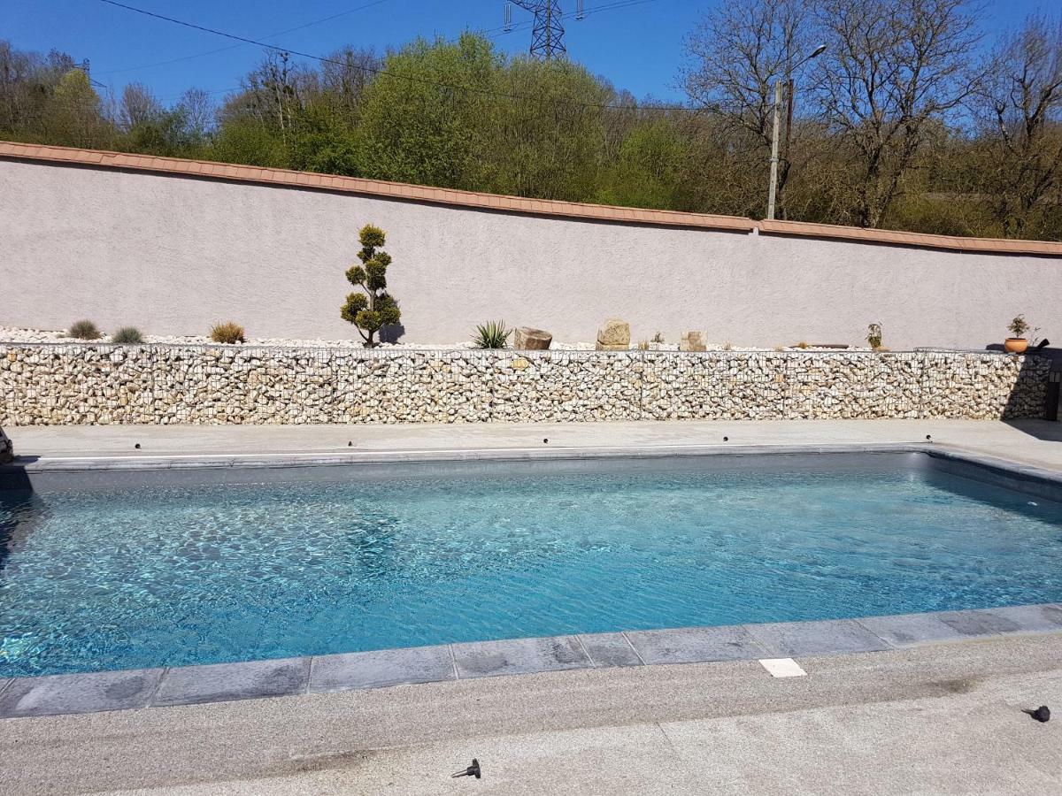 Comberjon Domaine Le Puits Du Moulin Bed & Breakfast エクステリア 写真